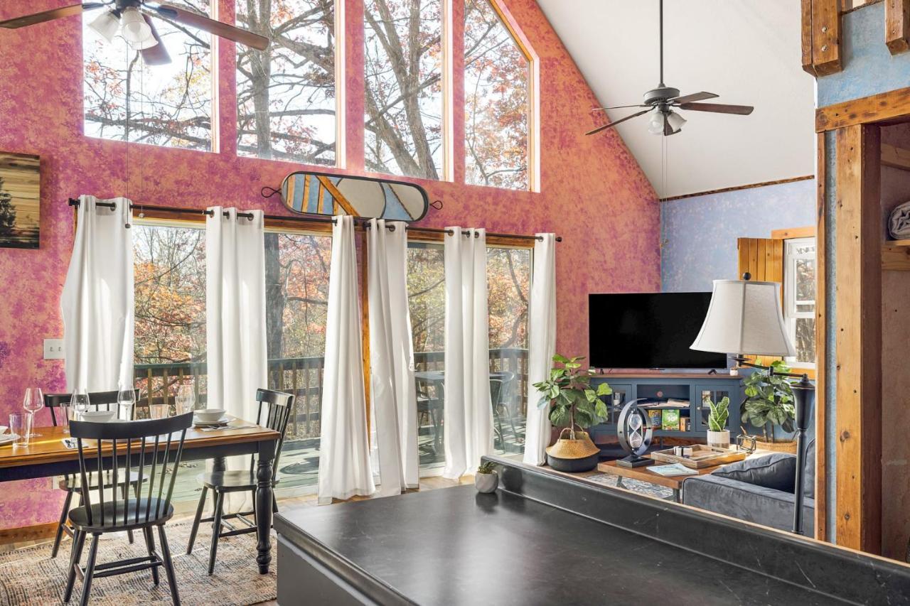 Quiet Loft Chalet Near Bryce W Hot Tub & Fire Pit Basye Exterior foto