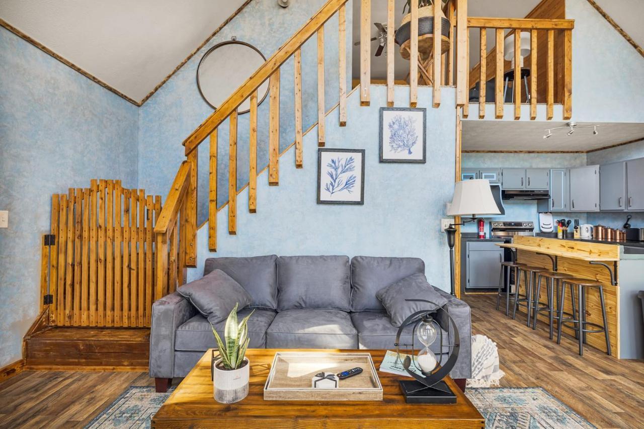 Quiet Loft Chalet Near Bryce W Hot Tub & Fire Pit Basye Exterior foto